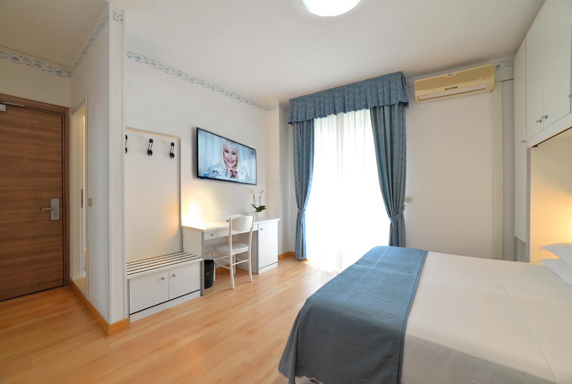 Hotel Laurin Lido di Jesolo Exterior foto